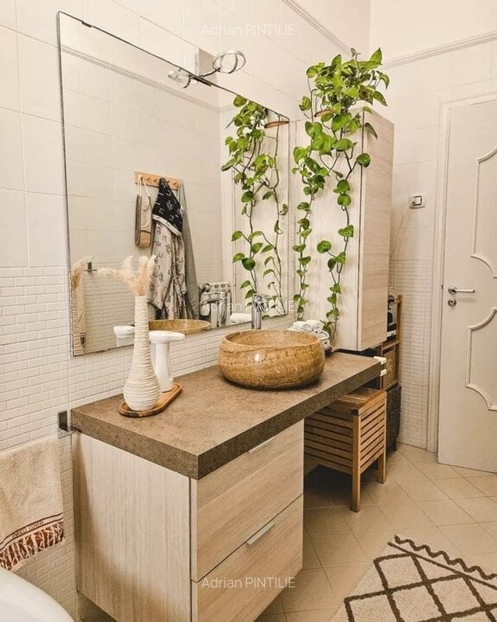 Apartament cu 3 camere decomandat în Basarabia - 13