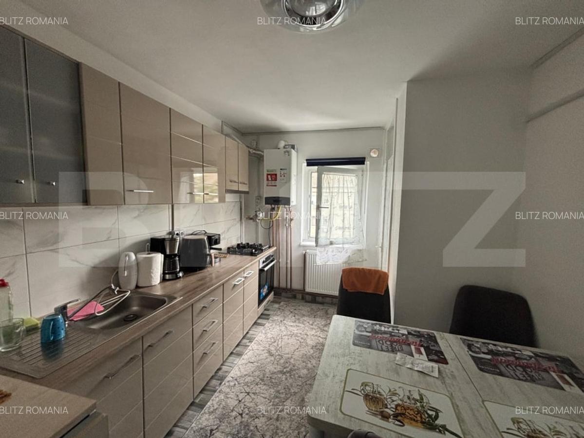 Apartament de vanzare, cu 2 camere, mobilat, 50 mp, zona Modern - 2