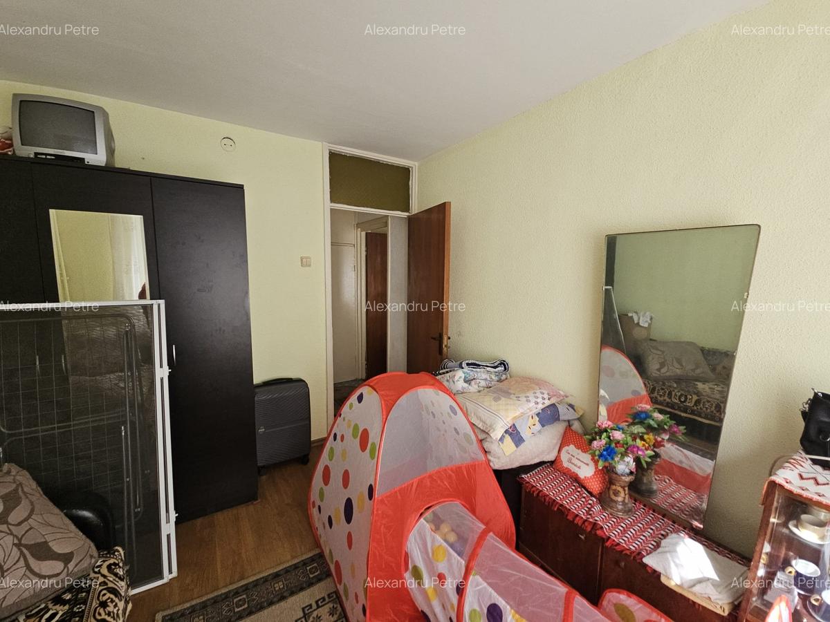 3 cam | 71 mp | Bl 1980 anvelopat | 10m metrou | Lujerului | necesita renovare - 9
