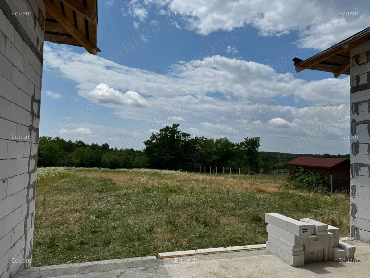 Casa 130 mp plus teren 4174mp in Slatioarele, zona cu padure la doar 15 km de Pitesti - 4