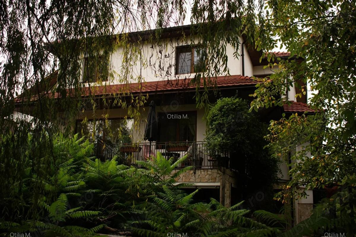 Casa 550 mp cu teren 2000 mp versatila ?i pozi?ionata perfect - 2 Casa 550 mp cu teren 2000 mp versatila ?i pozi?ionata perfect - 2