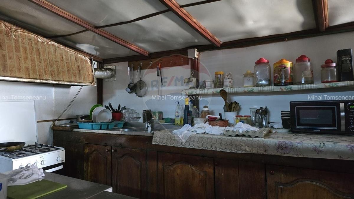 Spatiu comercial(bar+terasa) in zona Giulesti - 2