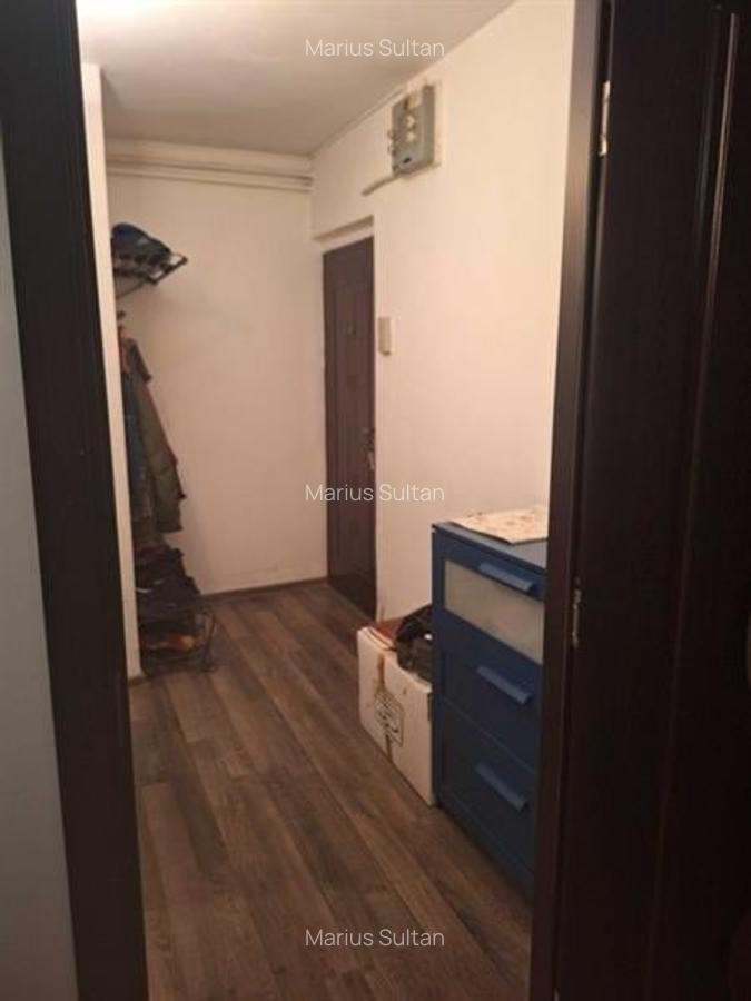 Garsonieră decomandată, mobilată în Astra - 3