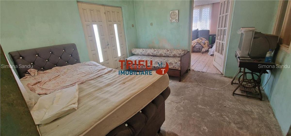 Casă 3 camere cu 733 mp teren la asfalt zona în cartierul Micești - 3
