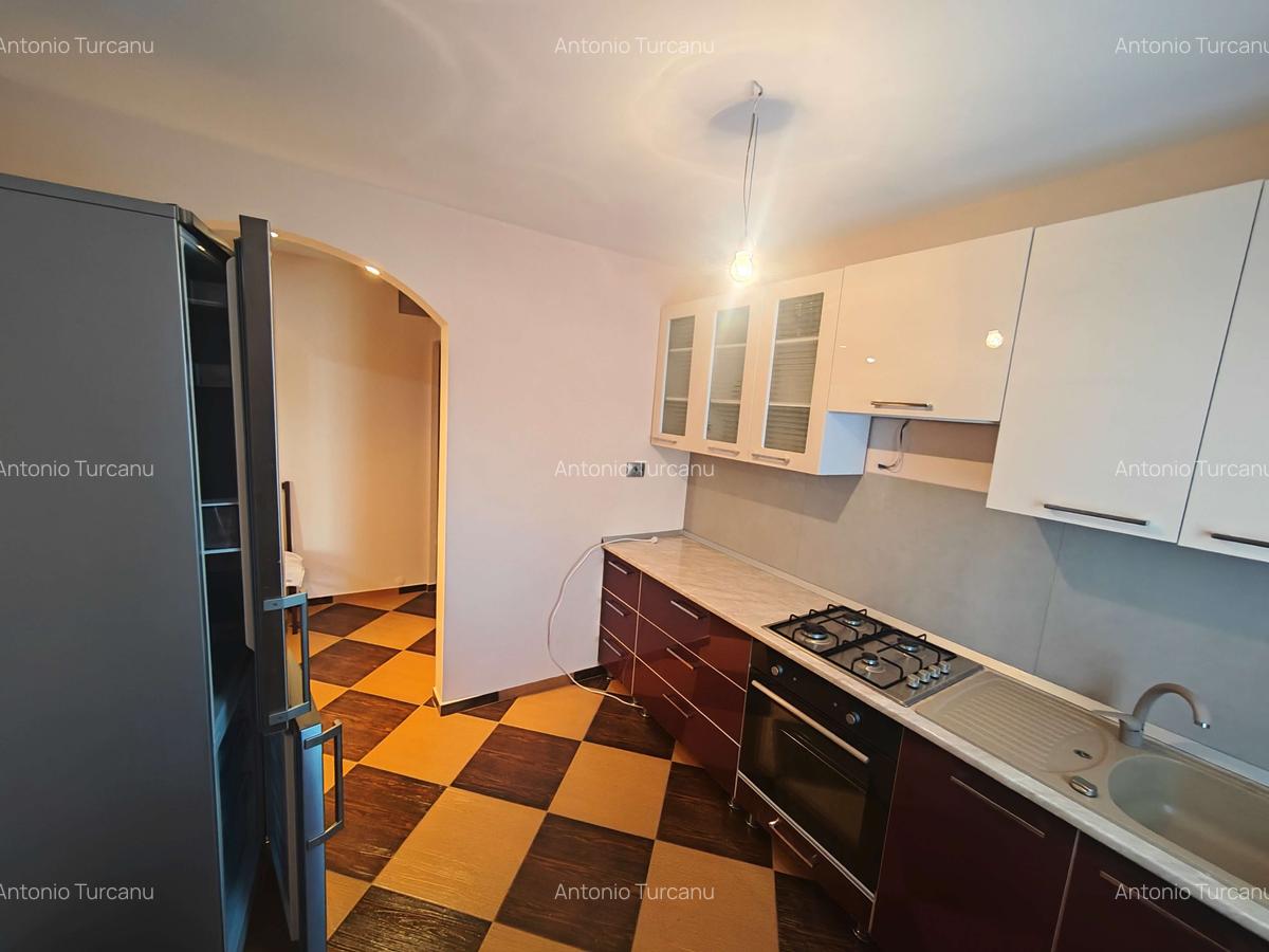 Ap.2 cam. Podu Ros/Cantemir, et.1, centrala termica, mobilat si utilat! - 6