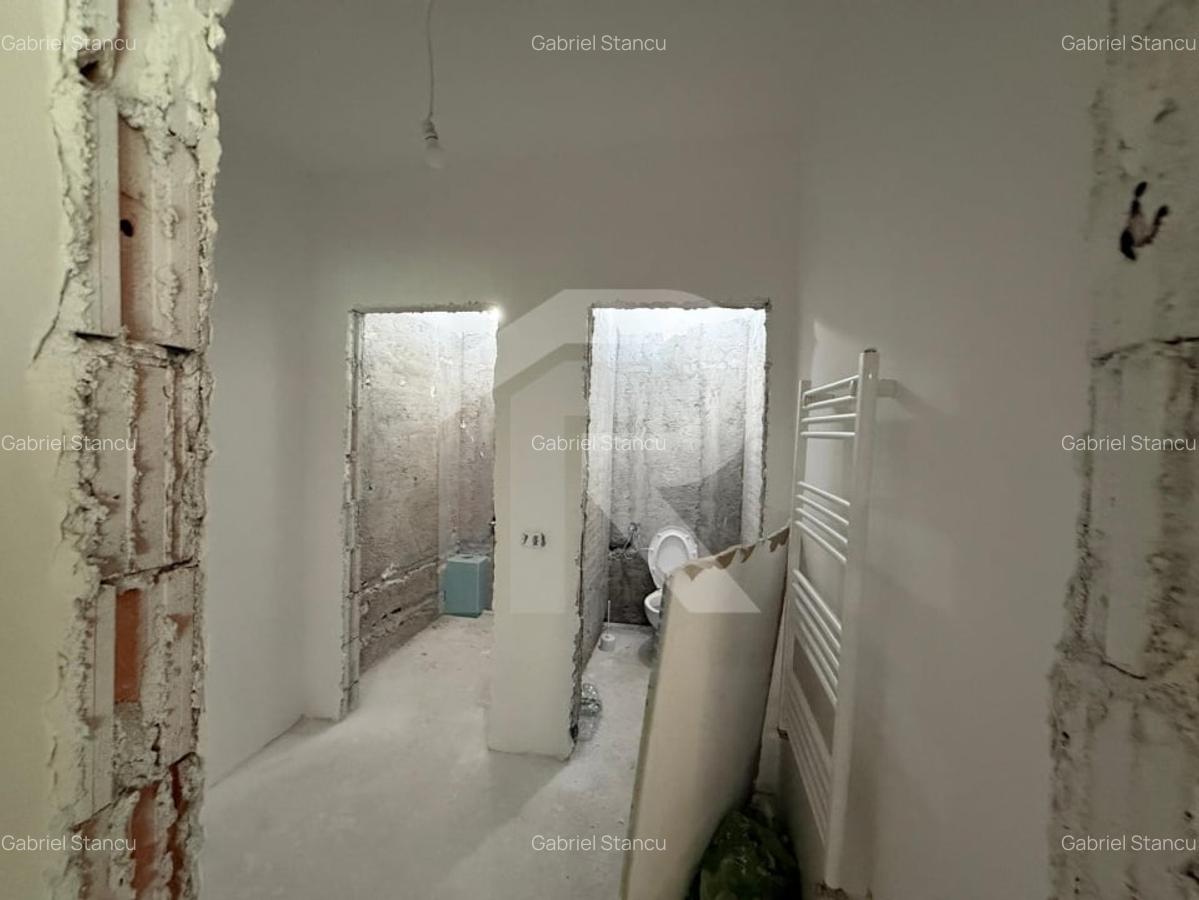 Spatiu Comerceial , parter bloc nou construit , zona Nerva Traian - 12