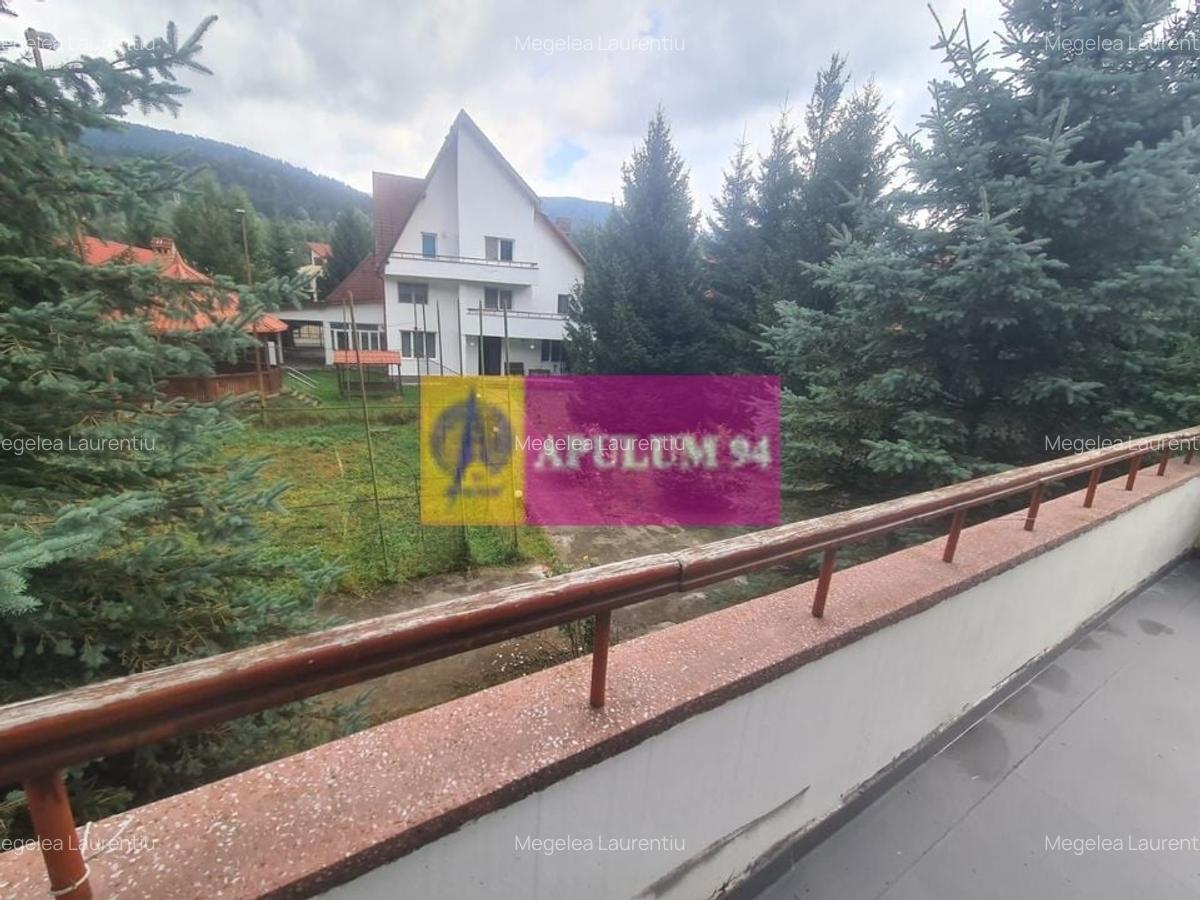Complex turistic de vanzare  - Zona Poiana Tapului - 36