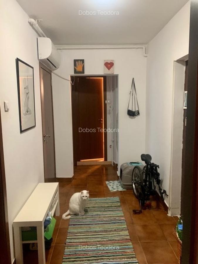 Ap. 2 camere - Vitan Mall, 60 mp utili, mobilat, str. Vlaicu-Voda - 7