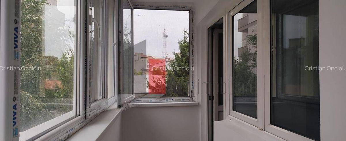 Casa YENI , constructie 2002, finisata complet - 11
