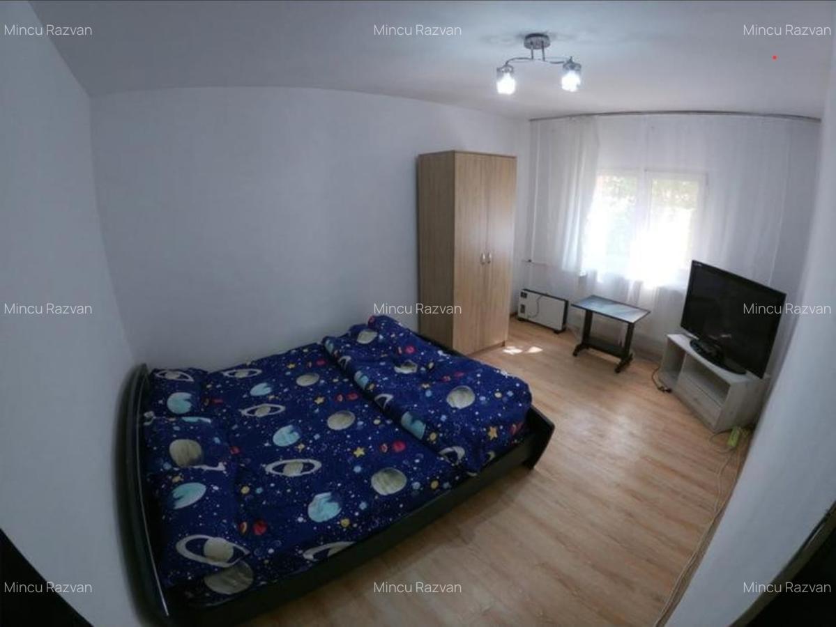 Garsoniera 260 Euro Vitan Auchan Titan Disponibila 1 Octombrie  35mp vezi Video - 2