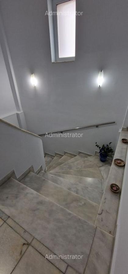 Coiciu, o vila construita pe cadre de beton, bine compartimentata. - 15