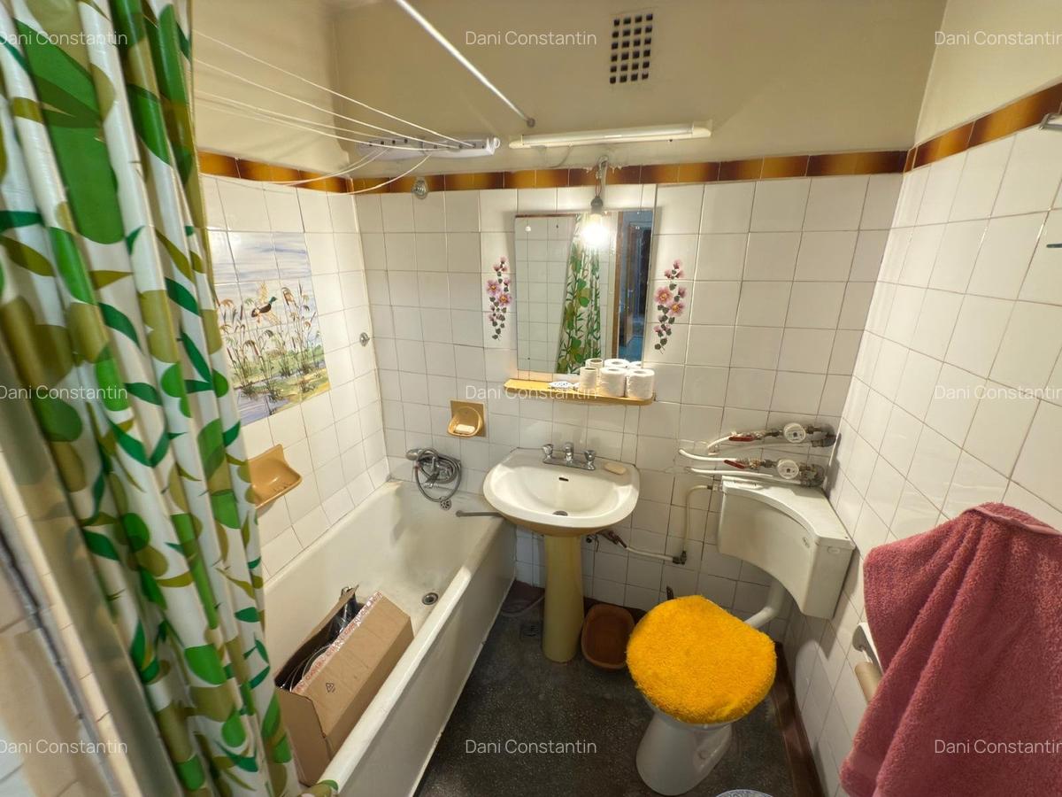 Apartament 3 camere, posibilitate centrala, bloc de 4 etaje, Aleea Giurgeni 6 - 3