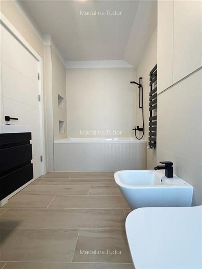 PENTHOUSE EXCLUSIVIST CU VIEW SI ACCES DIN LIFT , TRACTORUL , BRASOV - 12