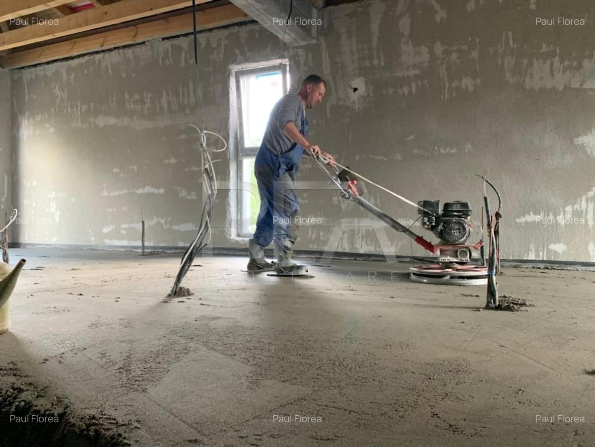 2 Duplex-uri la 8 minute distanta de mers pe jos de statia autobuzului 103 - 33