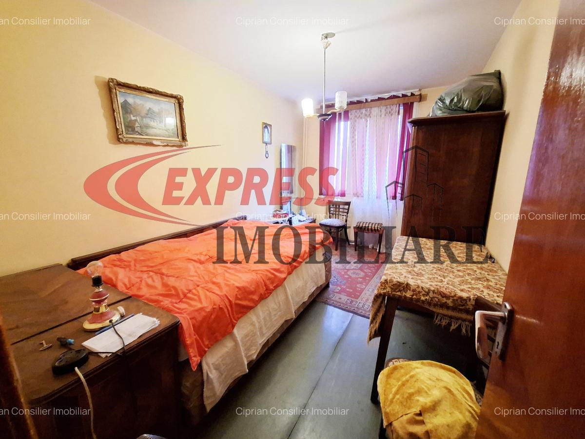 Apartament cu 2 camere decomandat în Titan - 2