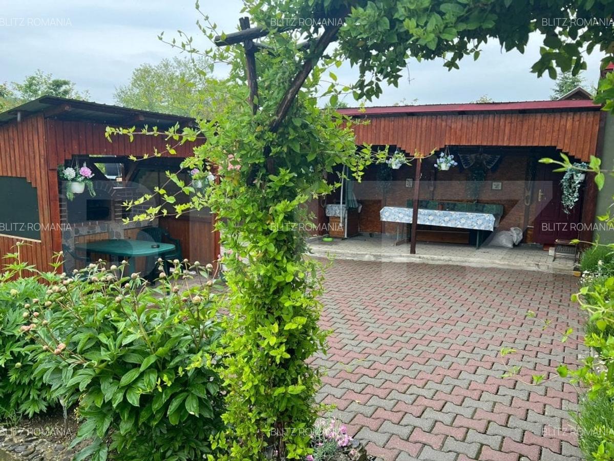 Casa de lemn cu teren generos - 1500 mp in Cerghid, liniste si natura - 2