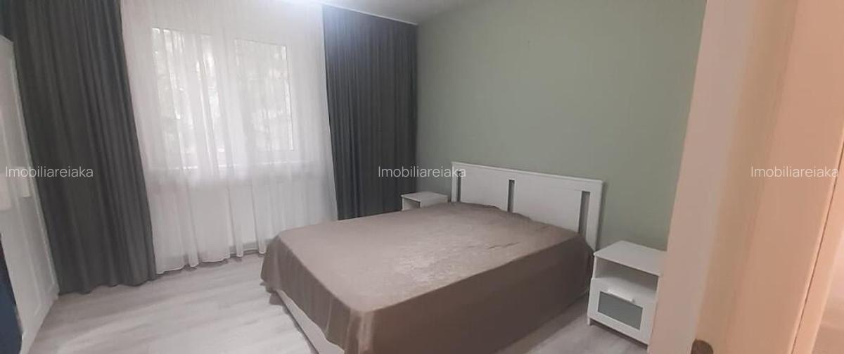 Delavrancea, 2 camere, decom., etaj 1 - 3