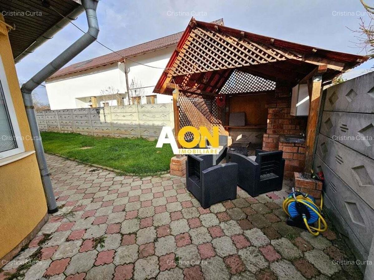 Casa 4 camere, cu garaj si pivnita, 269 mp teren, zona Lipoveni - 2