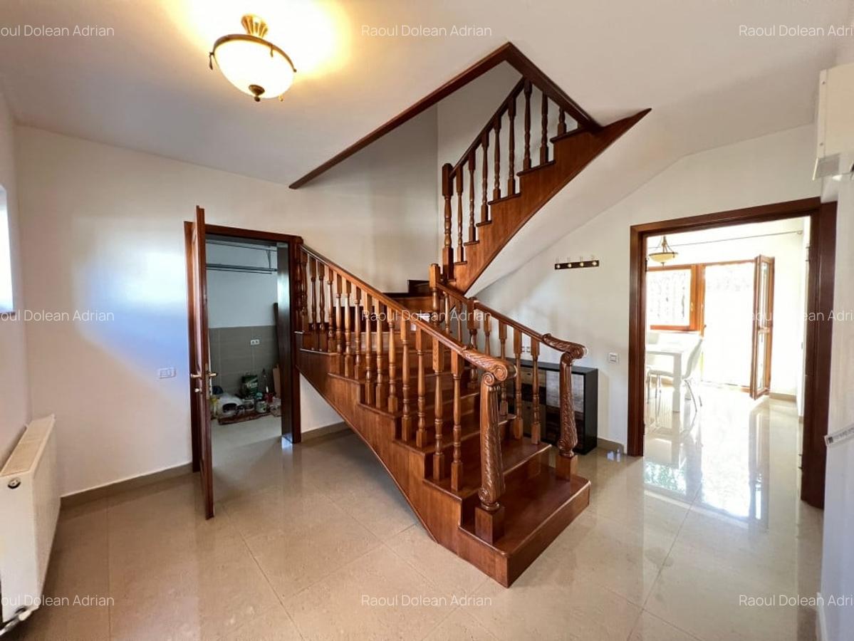 Vila cu  4 camere , 180 mp, curte, 5 parcari , terasa, Europa,, Eugen ionesco - 7