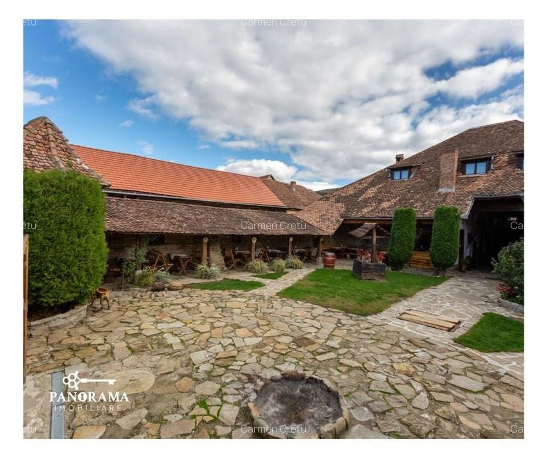 Pensiune rustică in Transilvania de vânzare în centrul comunei Saschiz - 8