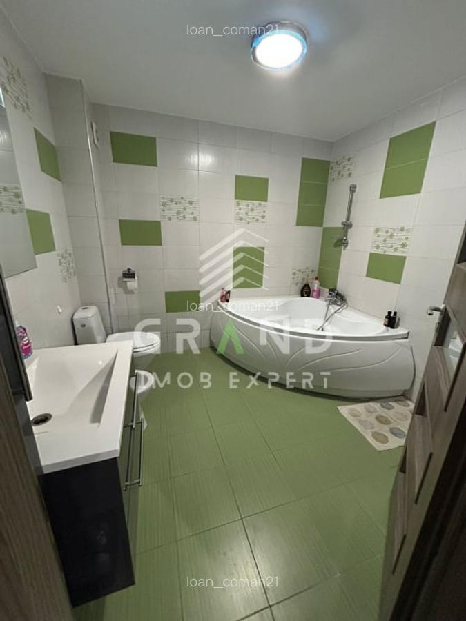 Apartament cu terasa–Str. Campului,Manastur 4 camere | 77 mp | Parcare - 20