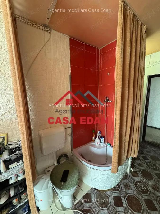 Garsoniera in Campina periferic Su=21mp et4 18.000e - 4