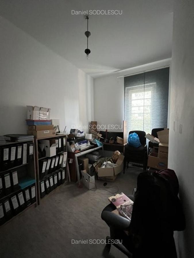 Apartament cu 3 camere decomandat în Central - 3