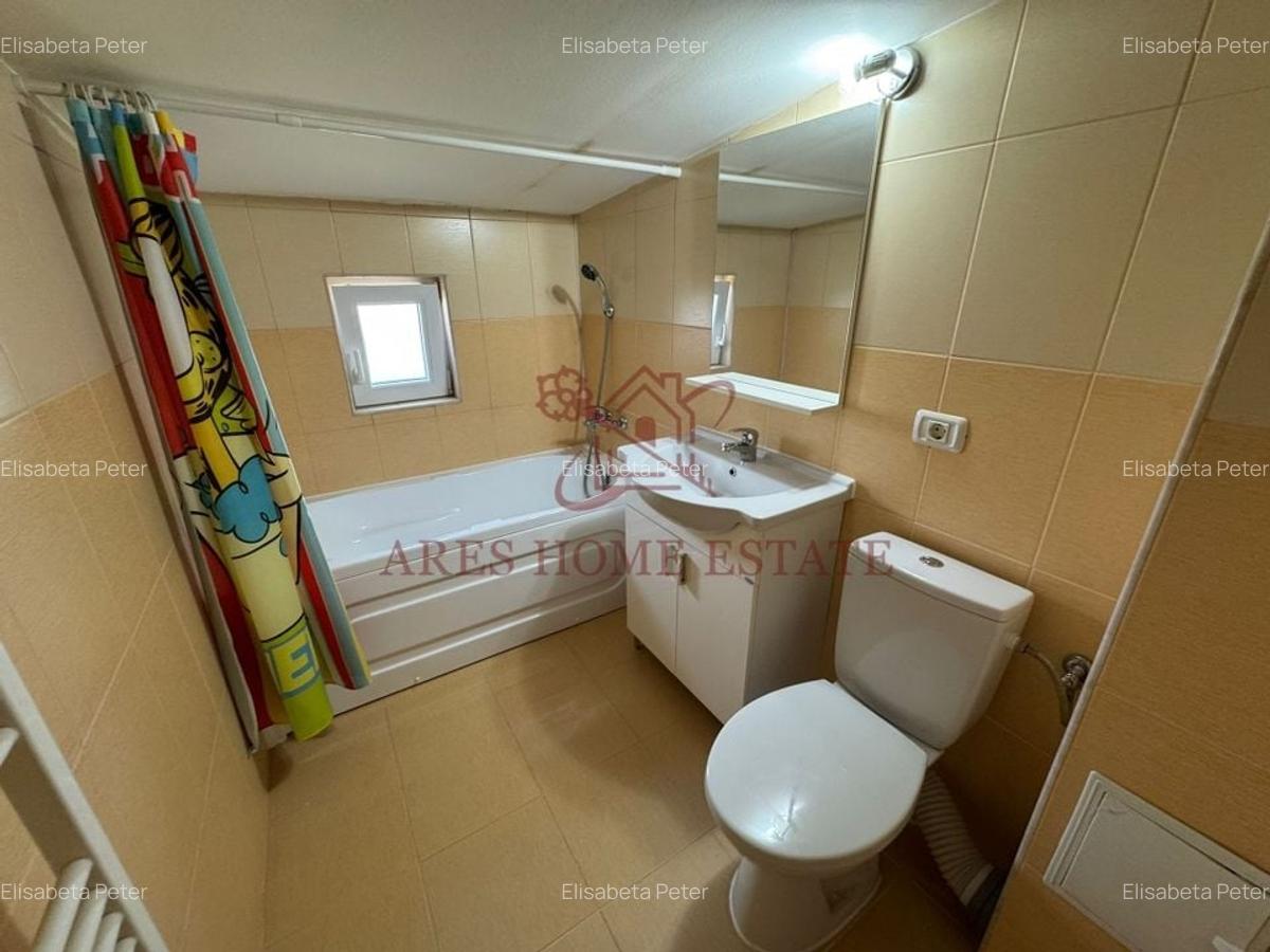 Apartament 4 camere, pe două niveluri, situat central în Giroc - 90 mp - 17