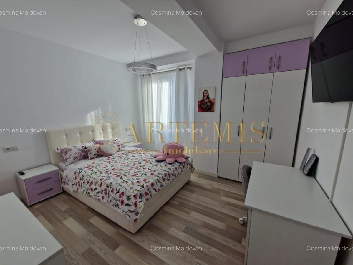 Apartament de 3 camere, decomandat, 76 mp., zona Calea Moldovei - 3
