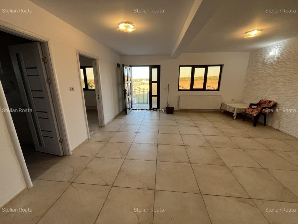 Exclusivitate! vila moderna P+M, 5 camere, Valu lui Traian! - 3