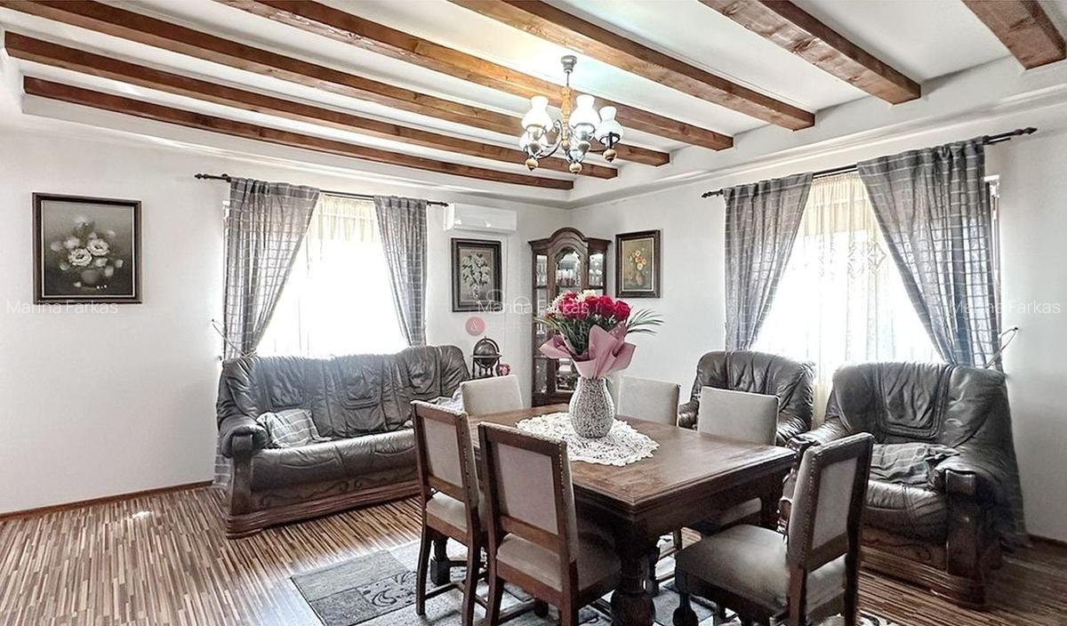 Mobilier Inclus Curte Generoasa - 8