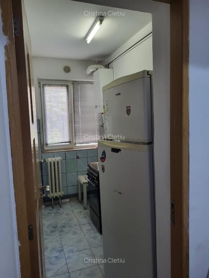 De vânzare, apartament cu 2 camere, zona calea Sagului - 5
