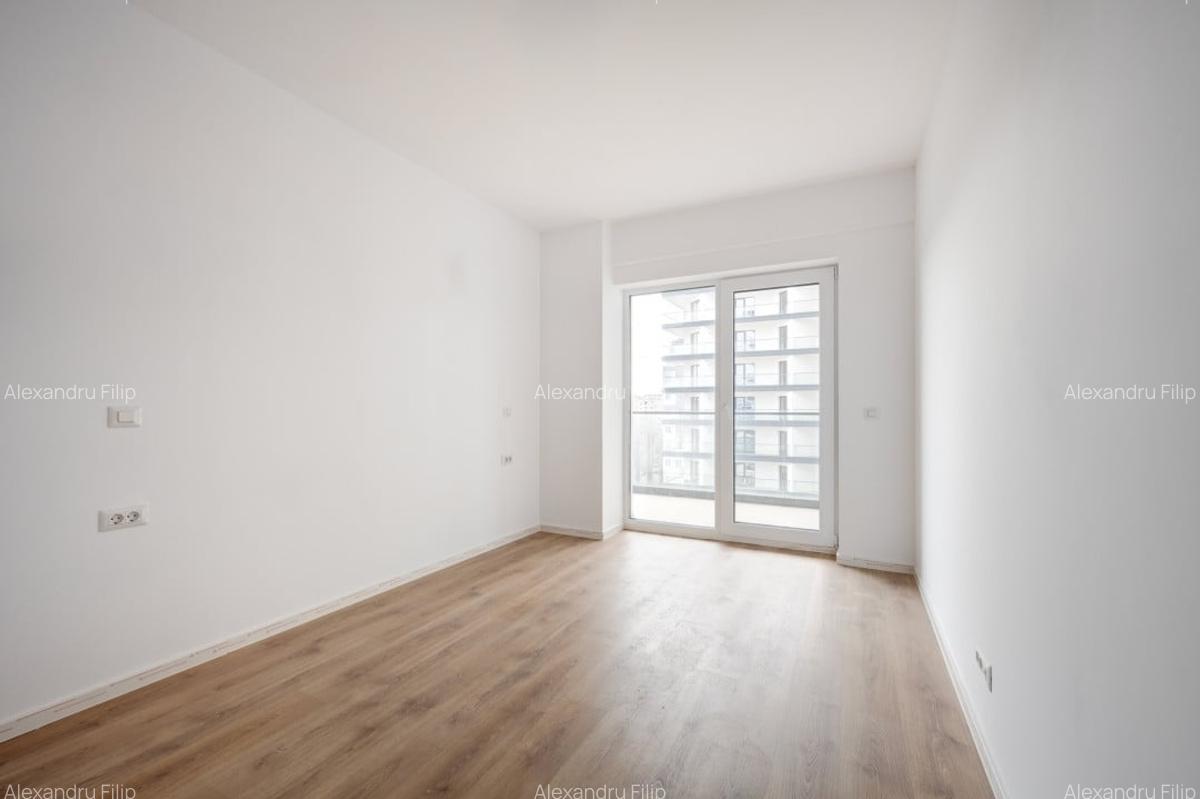 Apartament cu 3 camere decomandat în 13 Septembrie - 14
