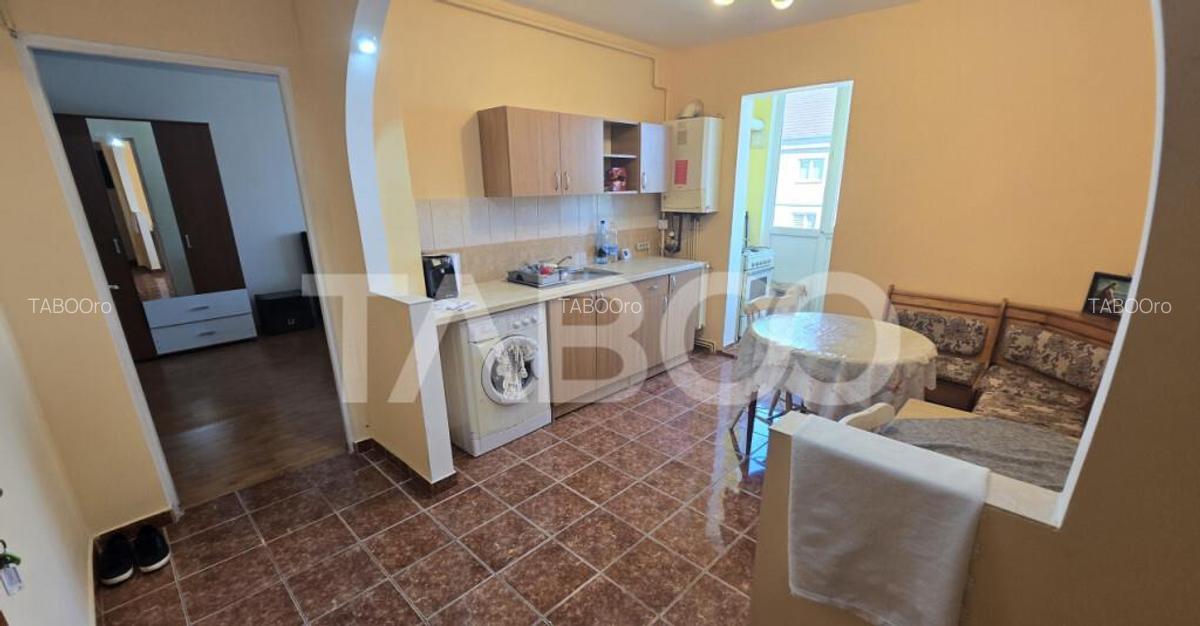 Apartament de inchiriat in Strand cu 2 camere mobilate utila - 8