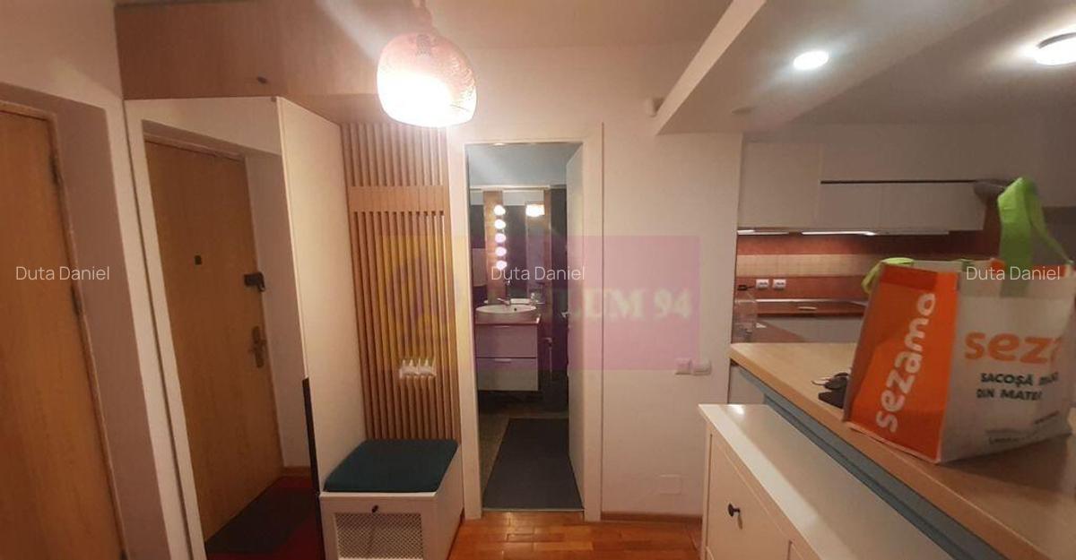 Apartament Ultracentral Pia?a Romana Etajul 1 - 17