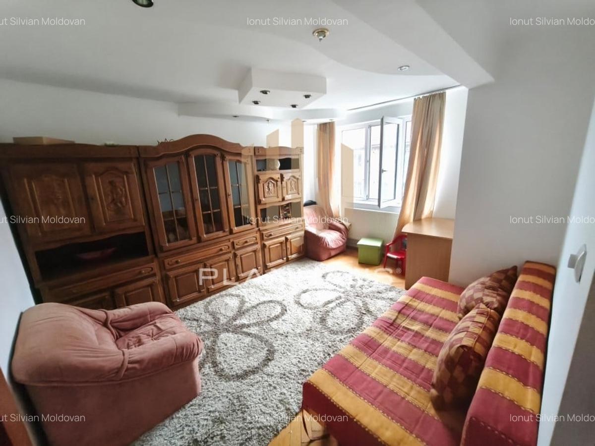 Apartament decomandat, 71 mp, etaj 1, orientare sudică – locație excelentă, - 2