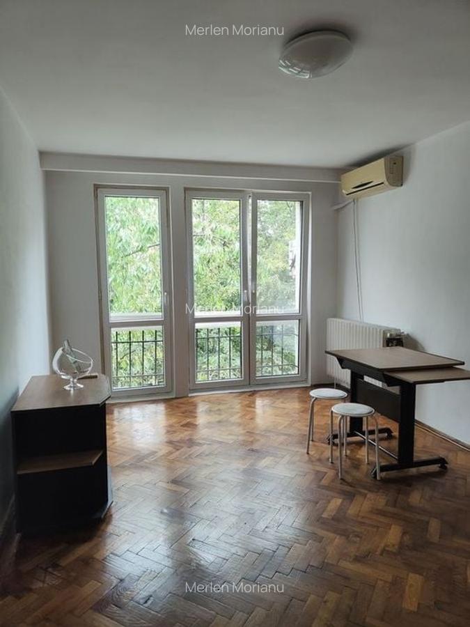 De vanzare apartament luminos de 2 camere in Titan la 3 min. metrou si parc IOR - 3