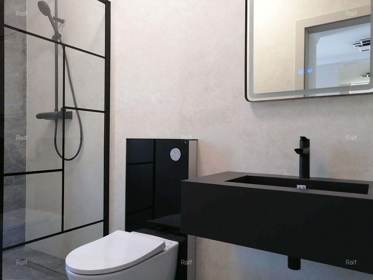 Casă cu 5 camere în Dumbrăvița - 5
