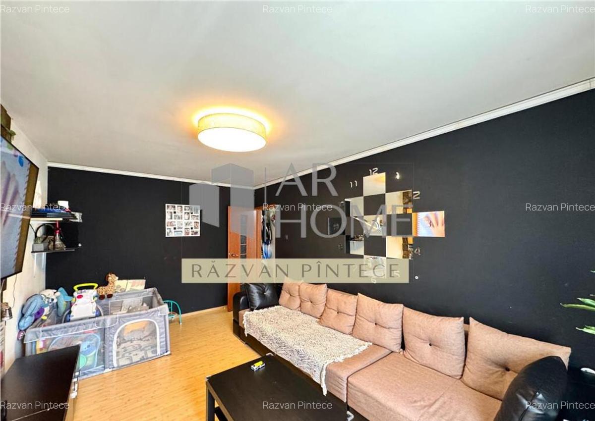 Apartament 3 camere, confort 1, decomandat, zona Republicii - 1