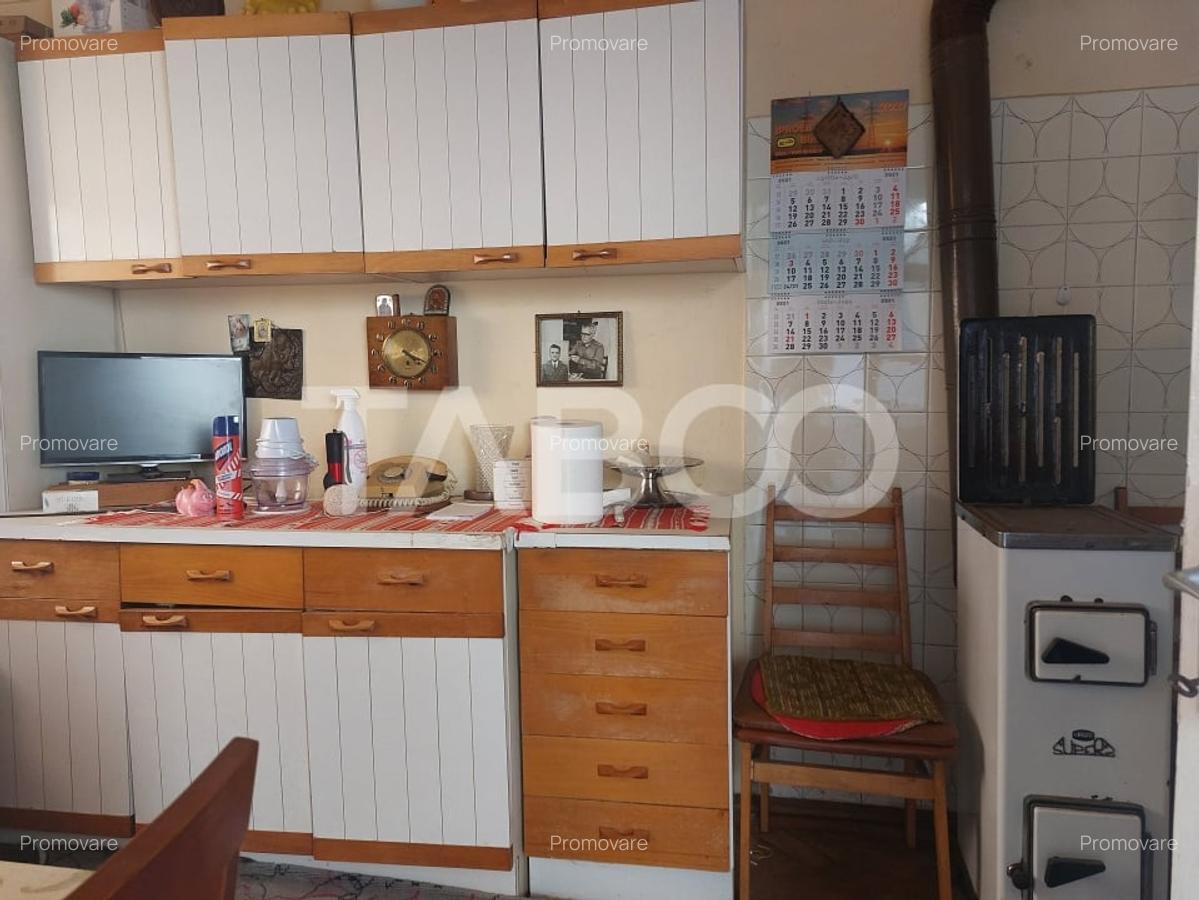 Casa 78 mpu curte proprie pretabila regim hotelier zona istorica Sibiu - 7