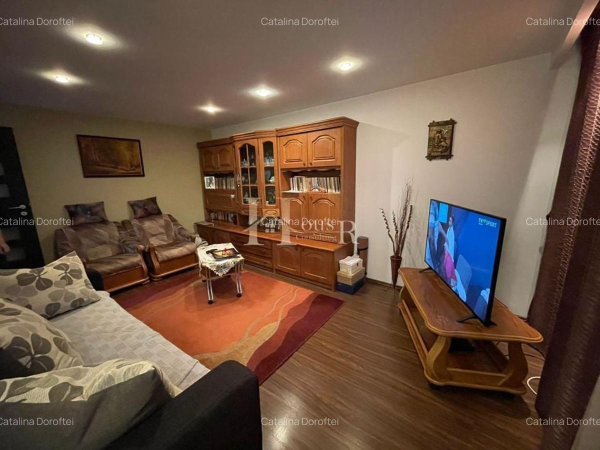3 camere in Soarelui. Decomandat. Centrala proprie. - 9