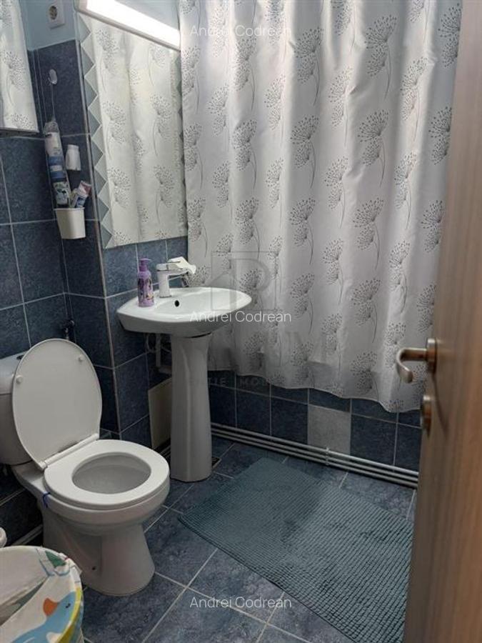 Dambovita - 2 Camere - Centrala termica proprie - Bloc izolat - Etaj intermediar - 5