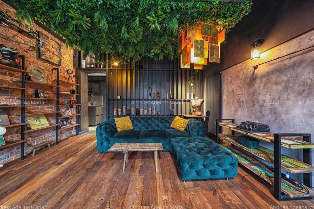 Bijuterie arhitecturală cu dotări smart in centrul Brasovului - 1