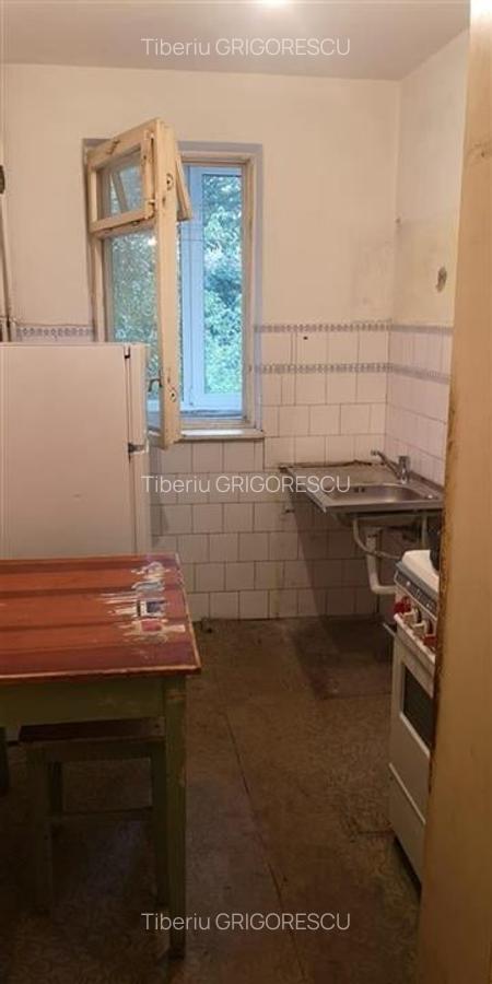 Apartament 3 Camere Astra Decomandat Liber - 4