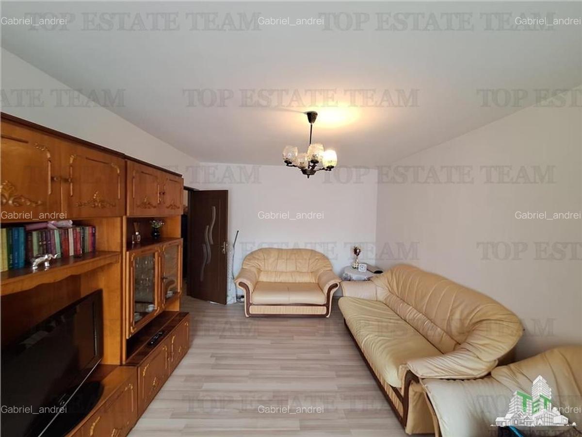 Apartament 2 camere - vanzare - Viziru - Braila - 2