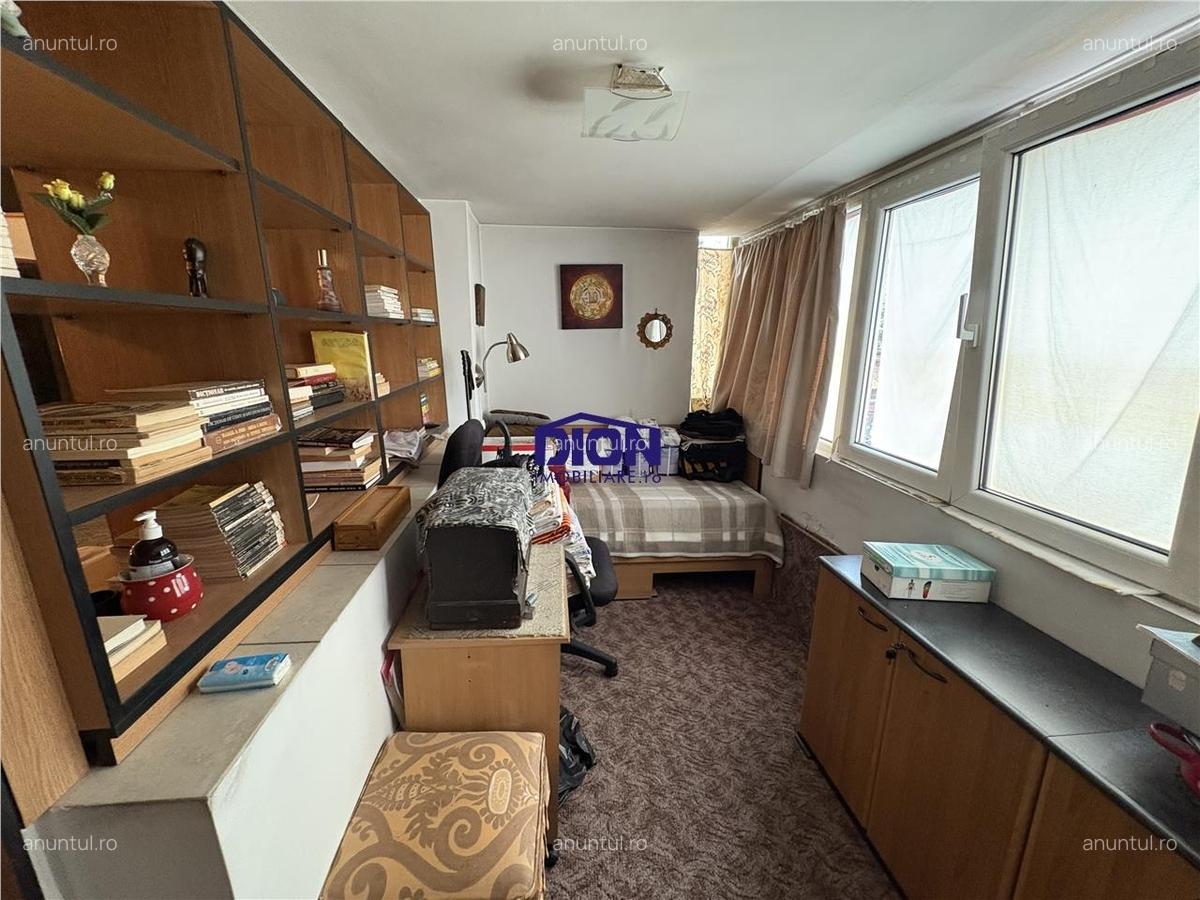 UNIVERSITATE, 2 camere, etaj 1, 72mp, boxa, terasa - 1