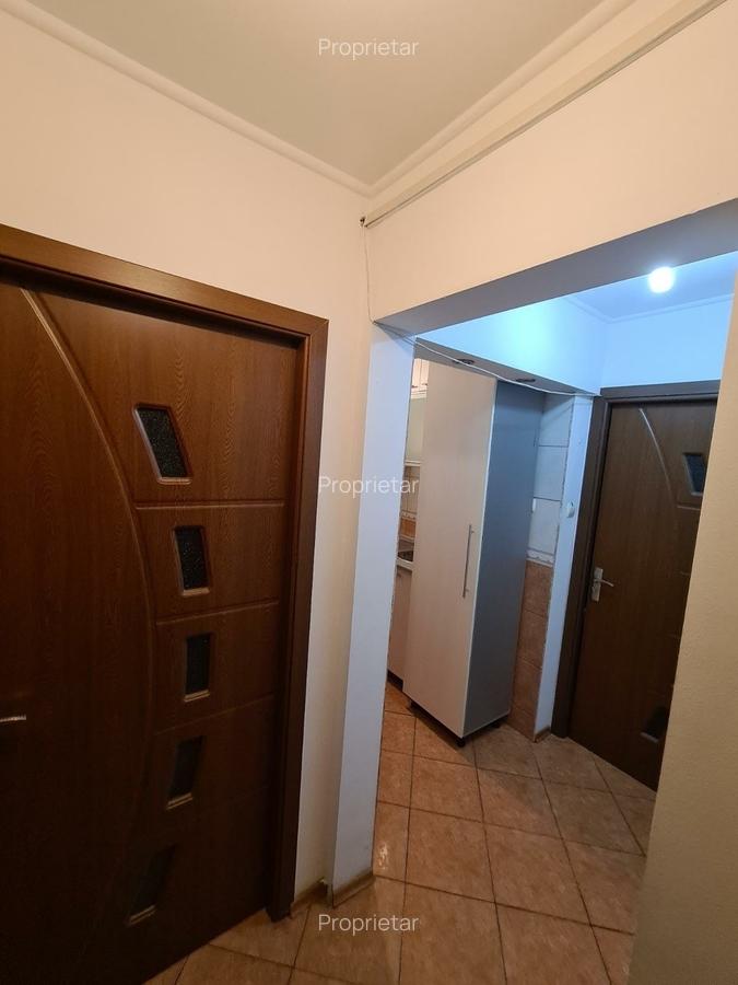 Apartament cu 2 camere decomandat în Drumul Taberei - 8