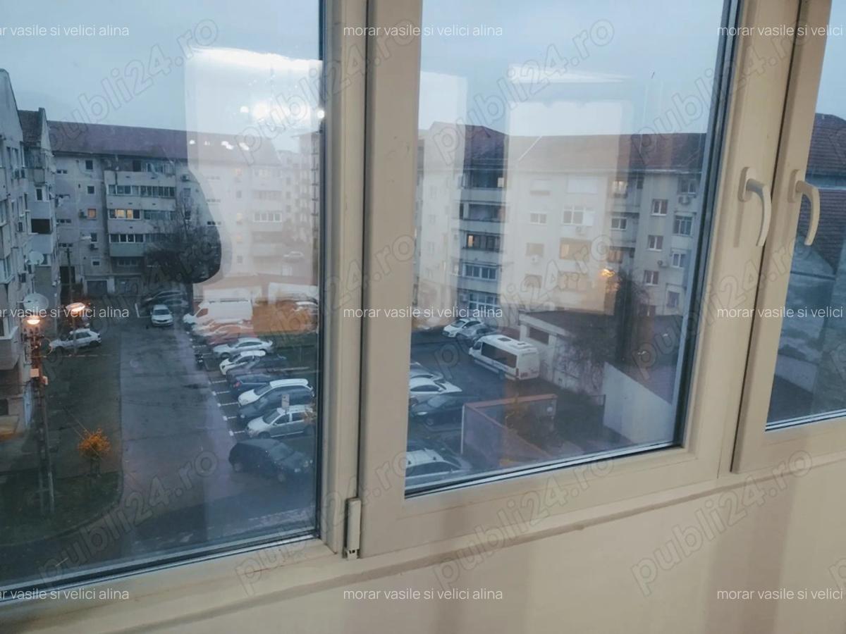 Prpietar vand aparatment cu 3 camere decomandat - 5