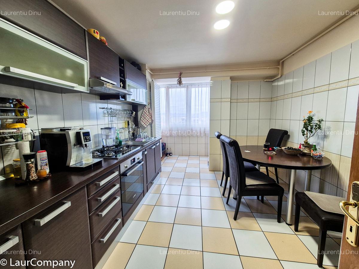 Apartament 4 camere Ultracentral Pitesti - 2