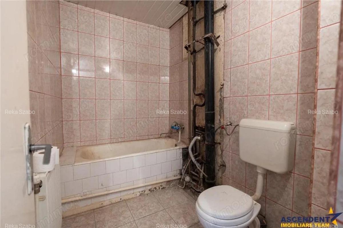 FILM! Targu Secuiesc,2 camere,partial renovat,recomandat:locuinta activitati profesionale - 8